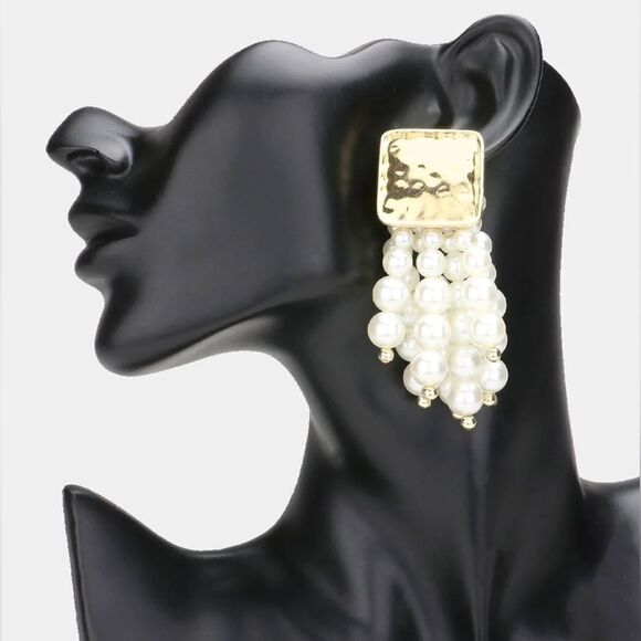Golden Pearl Drop Earrings! - Picture 3 of 6
